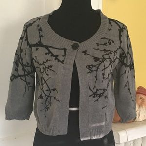 Kenneth Cole bolero cardigan with 3/4 sleeves Sz S